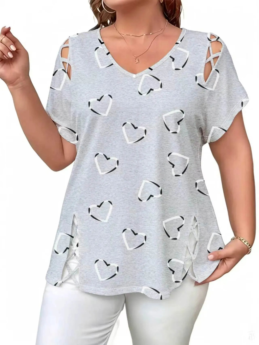 Anelisse | Blouse d'été avec décolleté en V et imprimé cœur