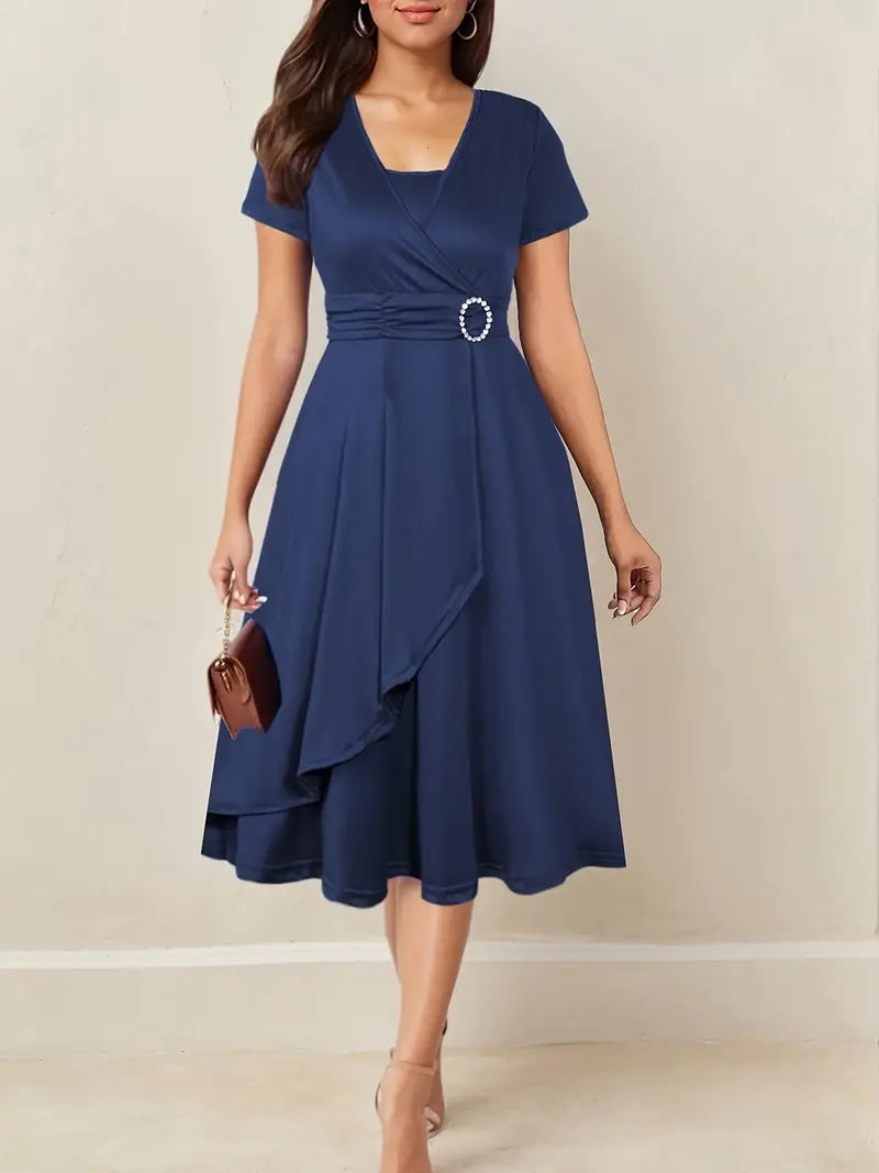 Hilda™ - Robe de soirée élégante avec décolleté en V orné de strass