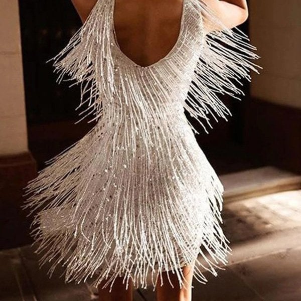 Robe de fête à franges chic et séduisante