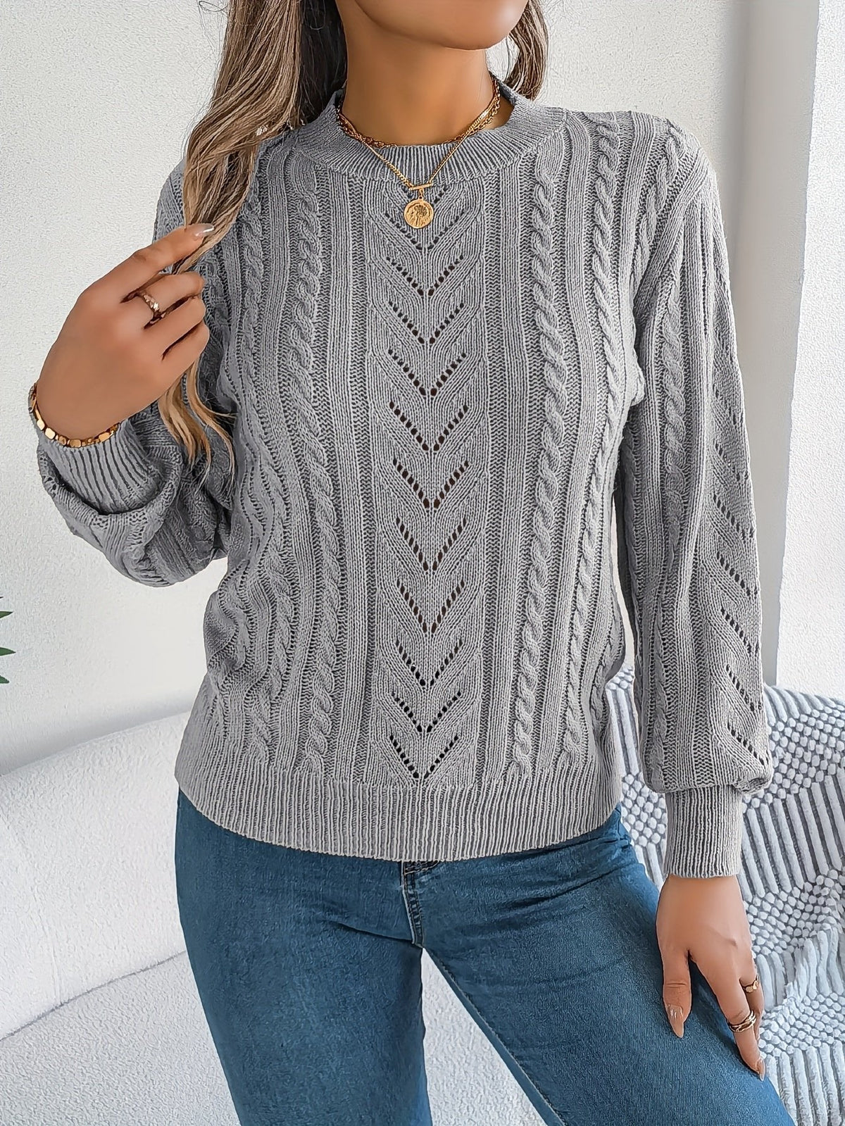 Laura | Pull en tricot à torsades classique et douillet avec col rond
