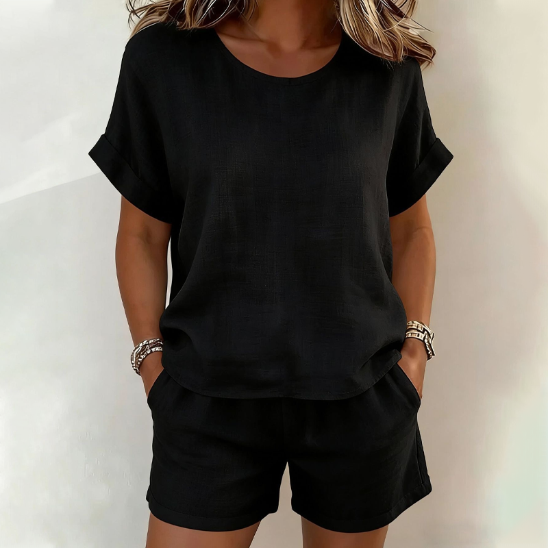 Ensemble femme léger avec t-shirt et short taille élastique