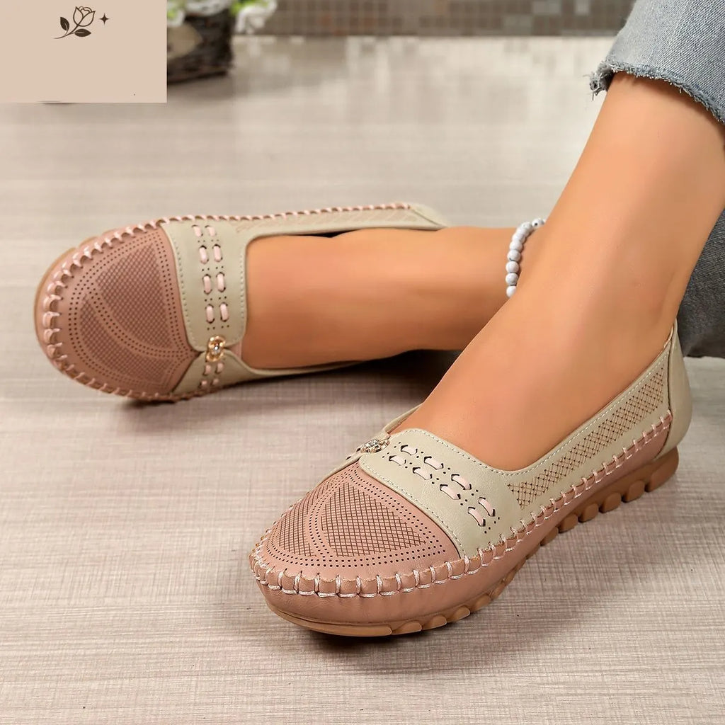 Zasreen | Chaussures en cuir orthopédiques pour femmes avec découpes aérées