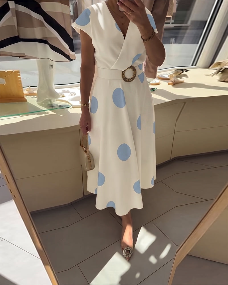 Robe Cintrée à Pois avec Décolleté en V