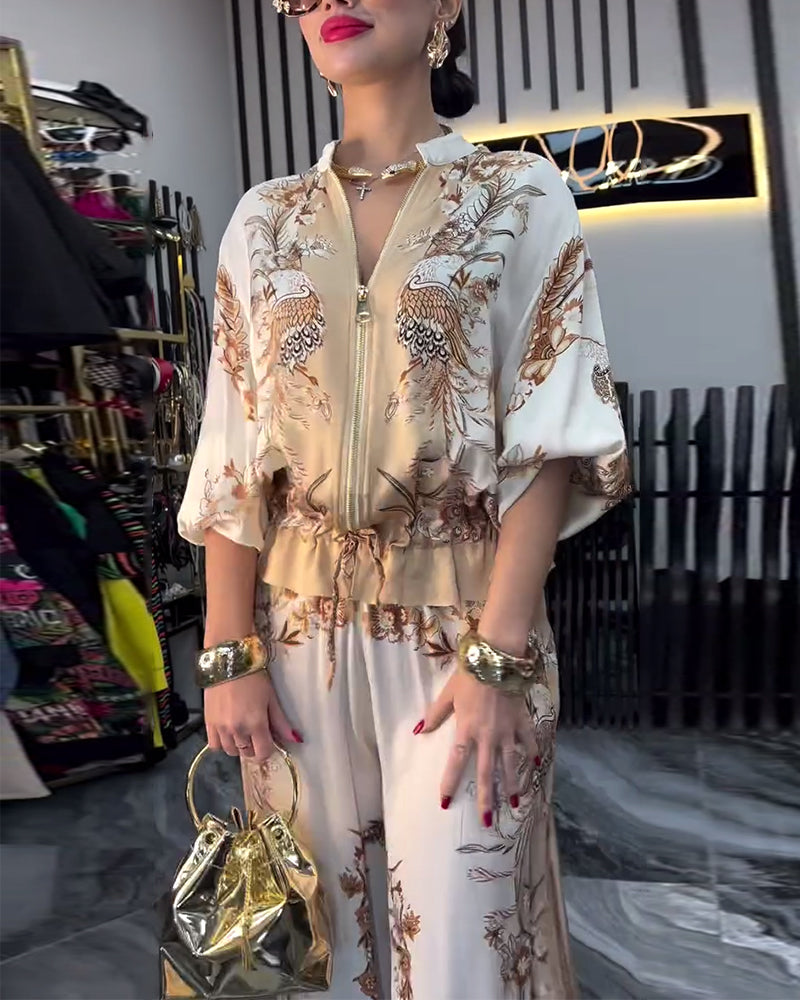 Costume à col montant et fermeture éclair avec jambes larges