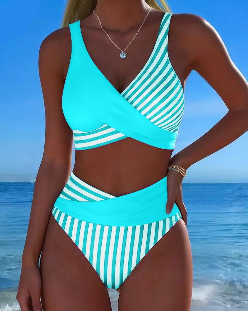 Giulia | Bikini rayé pour femmes avec décolleté en V