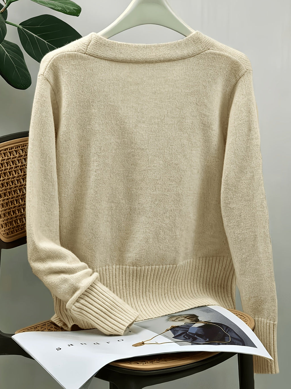 Juliet | Cardigan à Col V et Boutons en Forme de Cœur