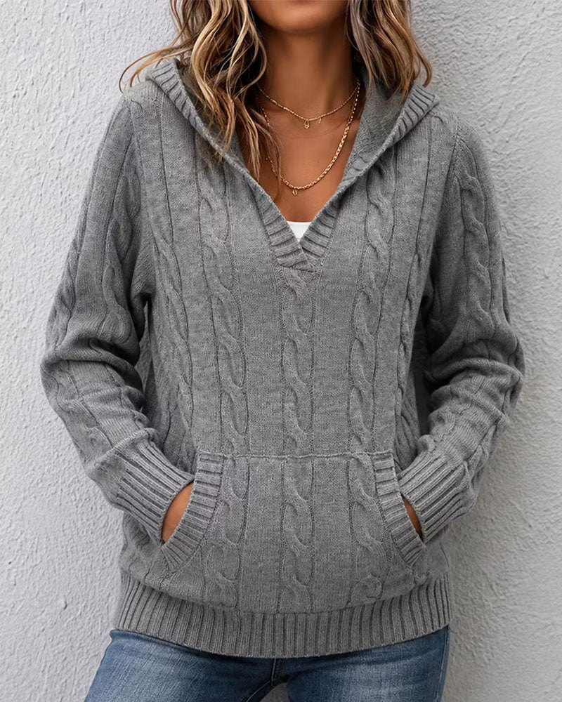 Pull à capuche en tricot torsadé