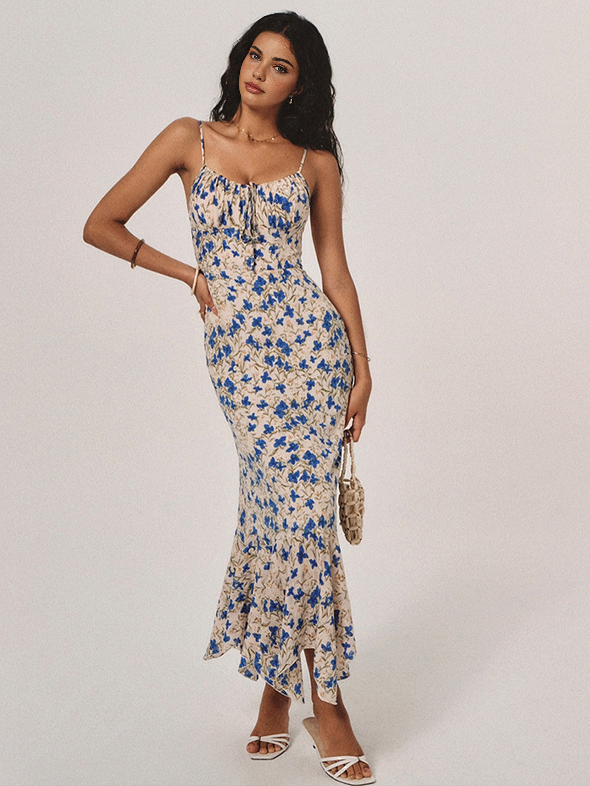 Robe Maxi à Bretelles Spaghetti Fleurie pour les Nuits d'Été avec Devant Froncé