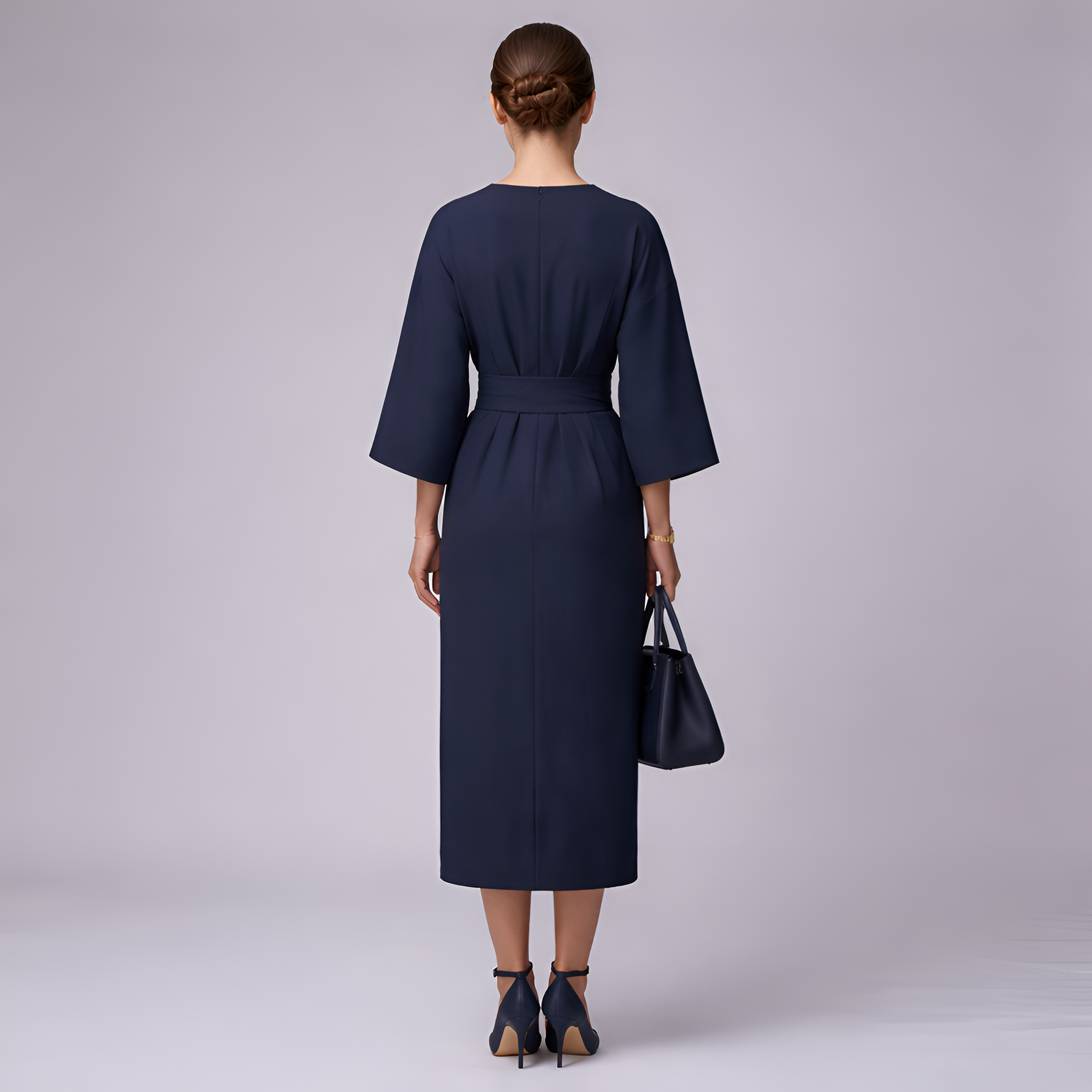 Eevee - Robe élégante à manches chauve-souris et cordon à la taille