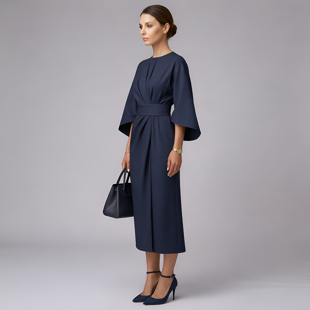 Eevee - Robe élégante à manches chauve-souris et cordon à la taille