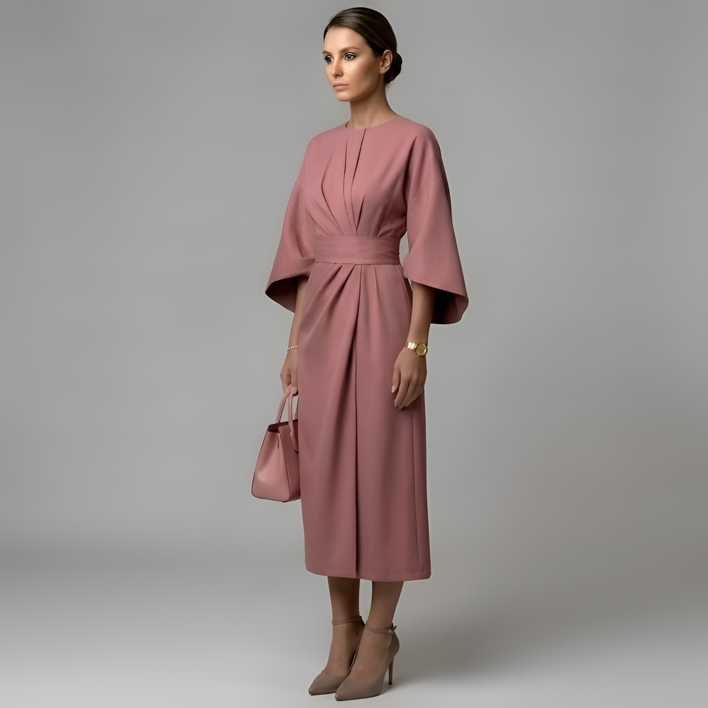Eevee - Robe élégante à manches chauve-souris et cordon à la taille