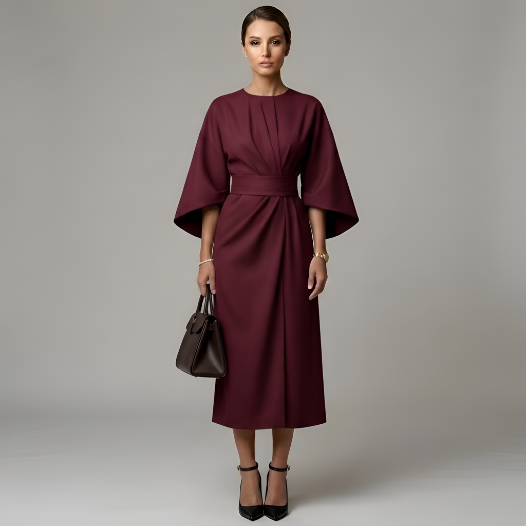 Eevee - Robe élégante à manches chauve-souris et cordon à la taille