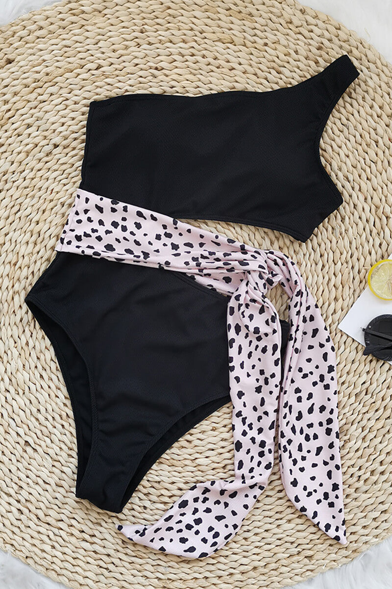 Maillot de bain asymétrique avec détail en nœud