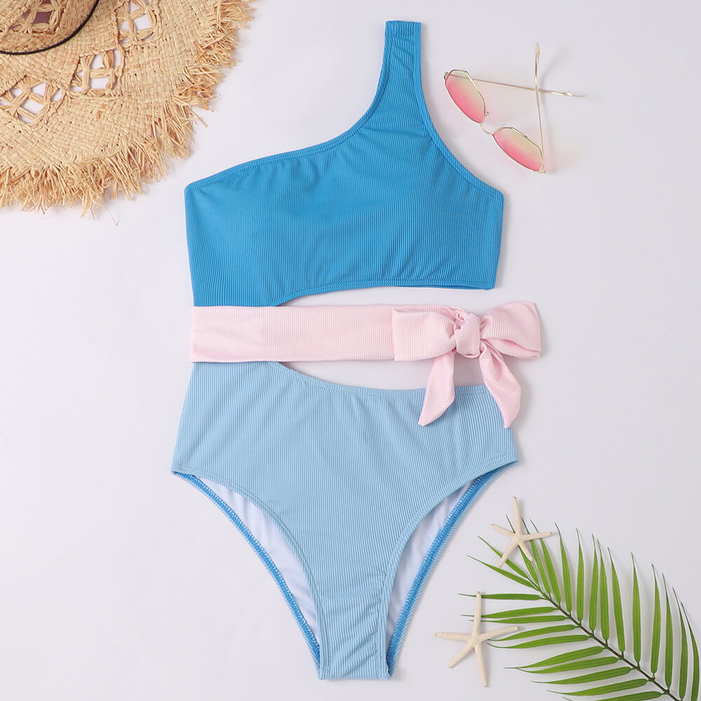 Maillot de bain asymétrique avec détail en nœud