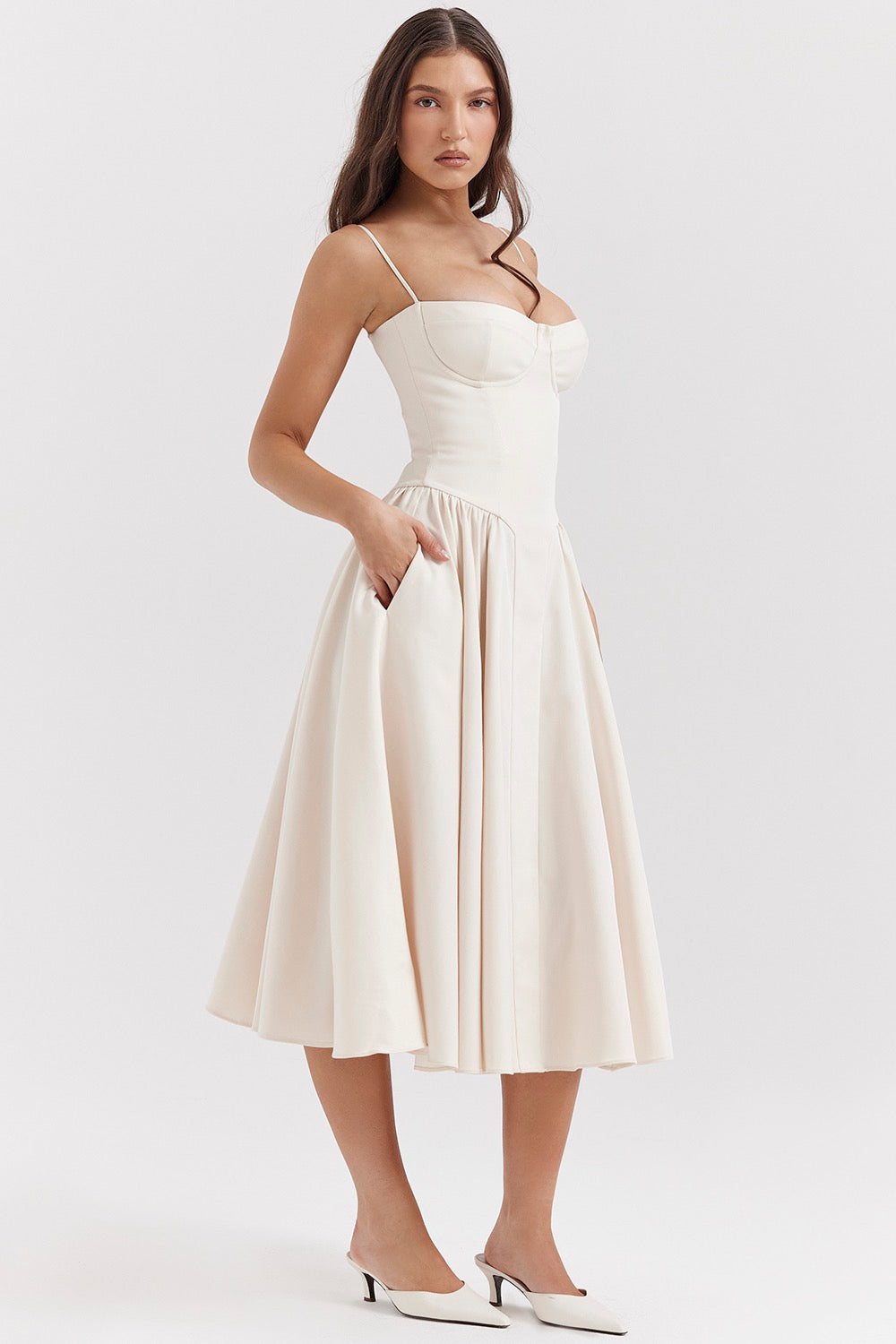 Aurora | Robe Maxi Intemporelle pour Invités de Mariage