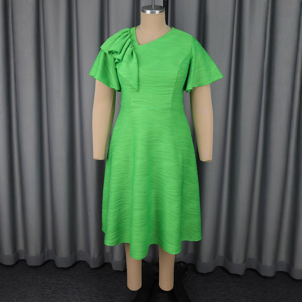 Robe midi femme avec écharpe asymétrique et manches volumineuses Mirla