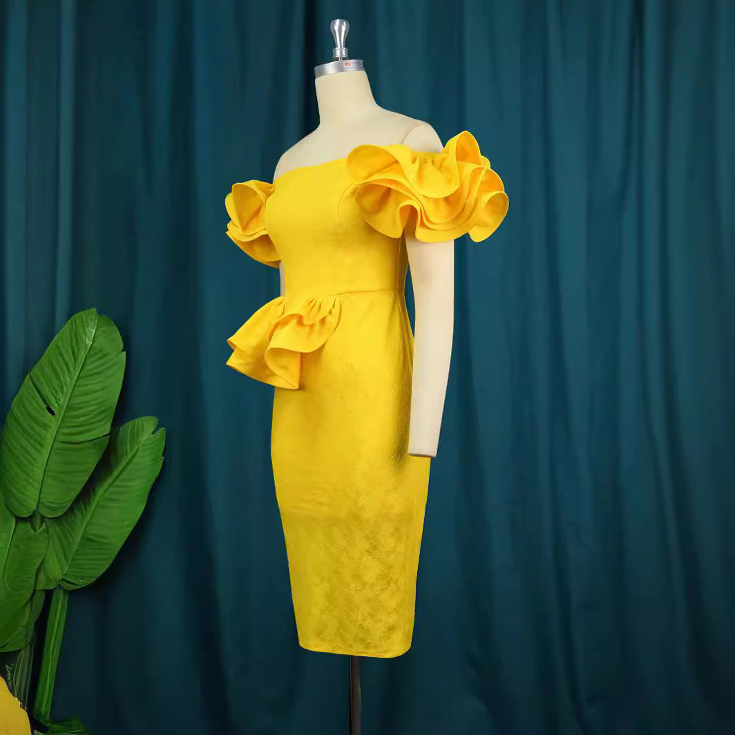 Robe de cocktail ajustée avec des manches bouffantes froncées Mirla