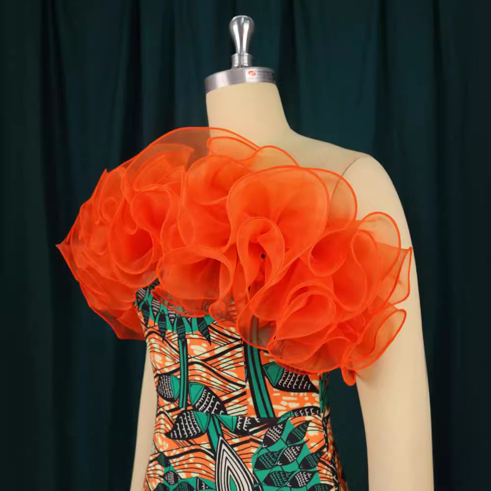 Robe ajustée avec volants volumineux Mirla