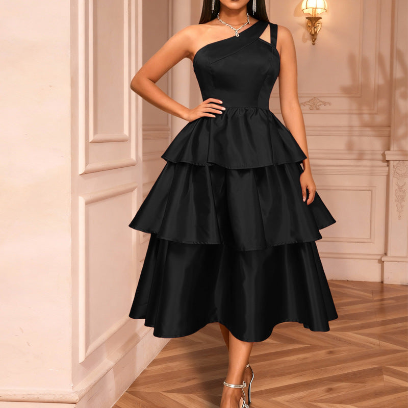 Robe maxi femme avec bretelle asymétrique et volants volumineux Mirla