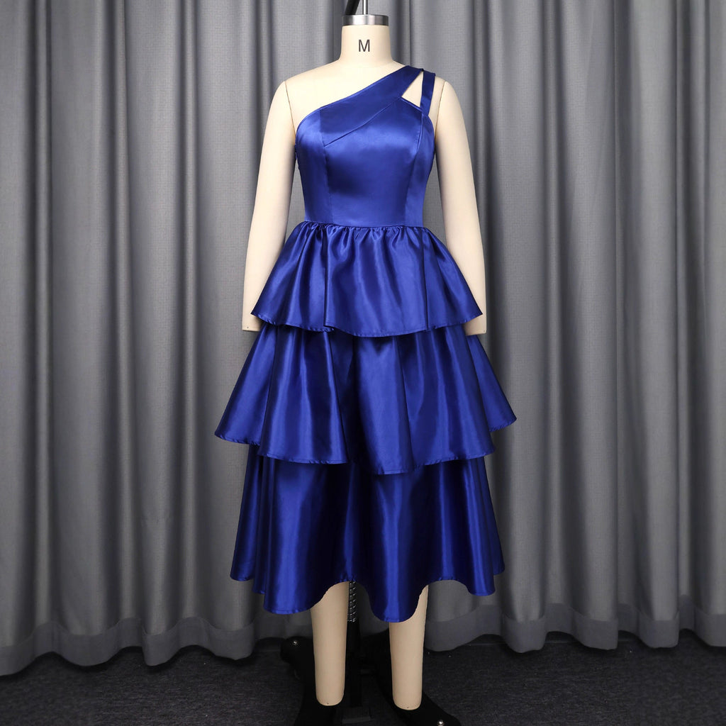 Robe maxi femme avec bretelle asymétrique et volants volumineux Mirla