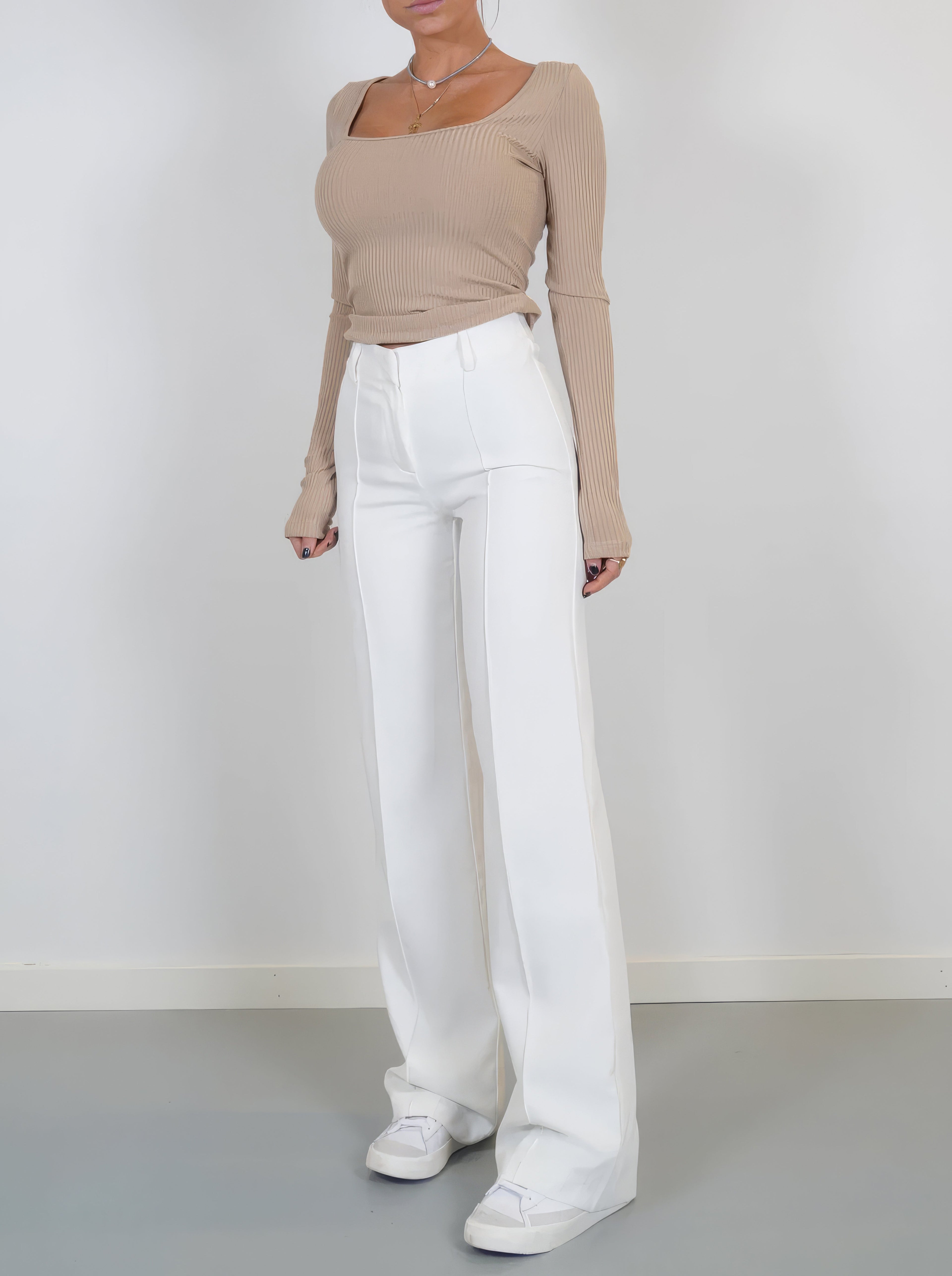 Pantalon Femme | Taille Haute & Jambes Droites
