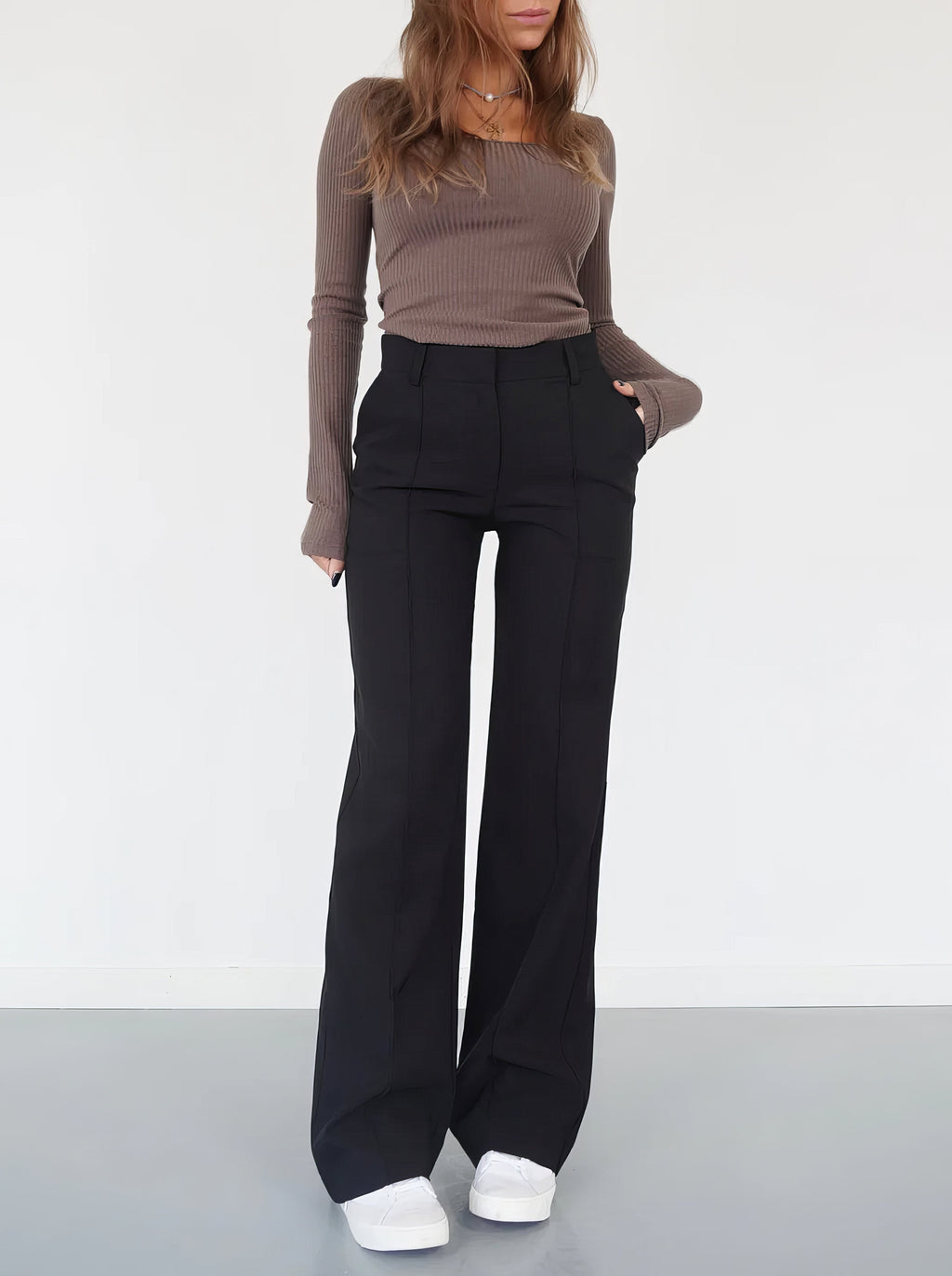 Pantalon Femme | Taille Haute & Jambes Droites