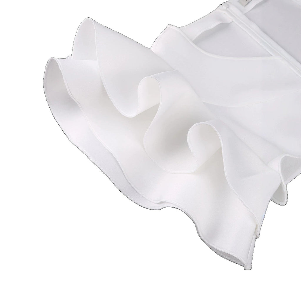Robe pour femmes avec volants volumineux et ourlet asymétrique Mirla