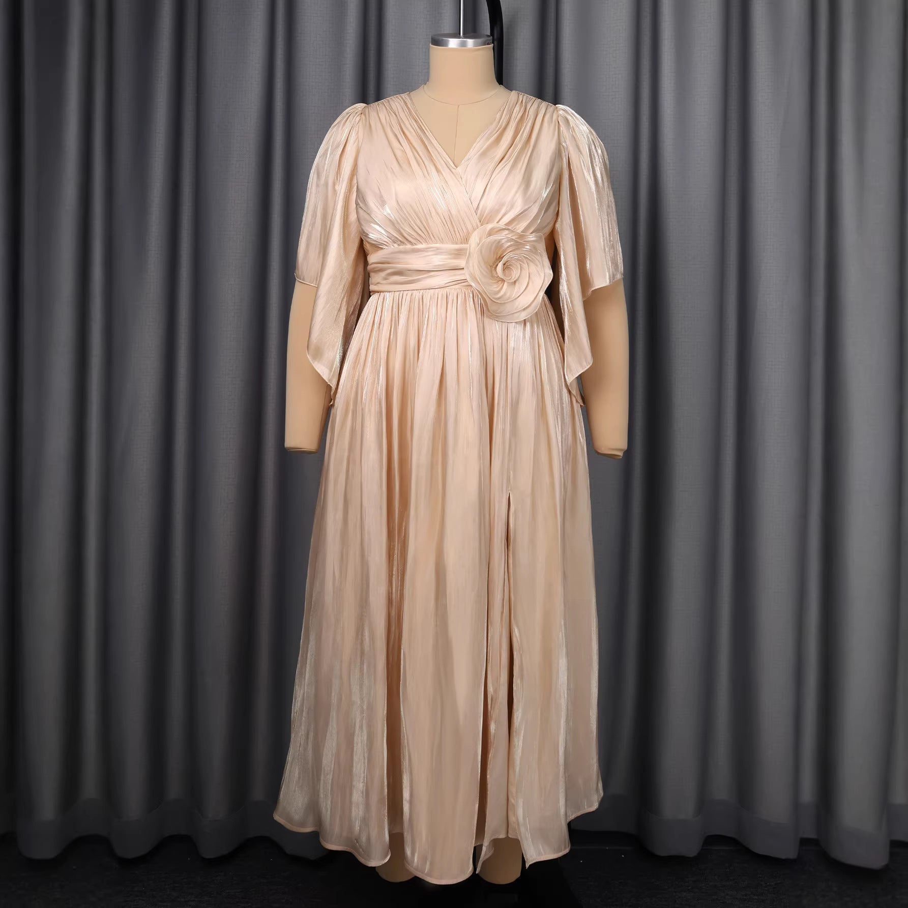 Robe Maxi Flottante pour Femmes avec Élégantes Manches Volantes et Ceinture Mirla
