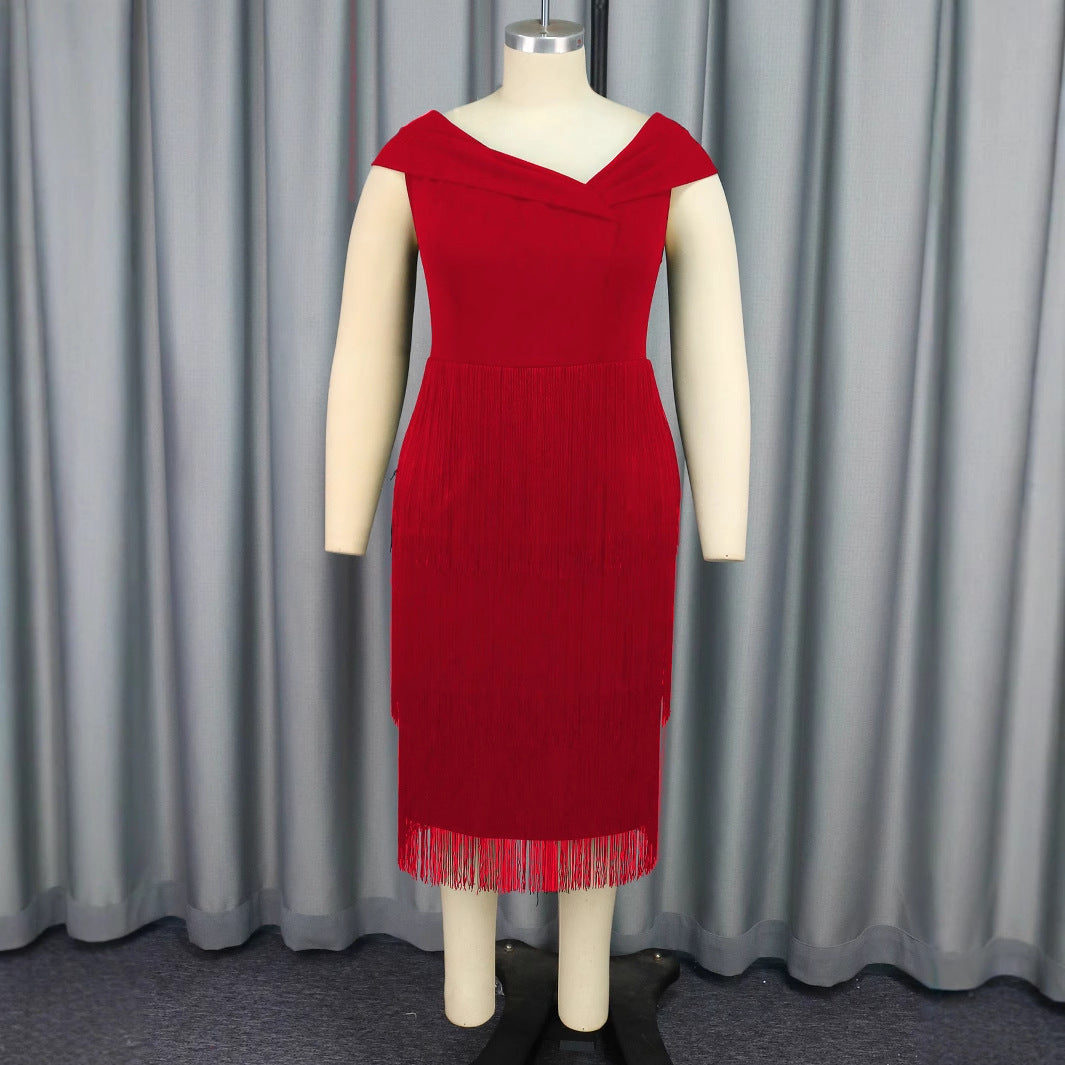 Robe à Franges Glamour pour Femmes avec Élégant Décolleté en V Mirla