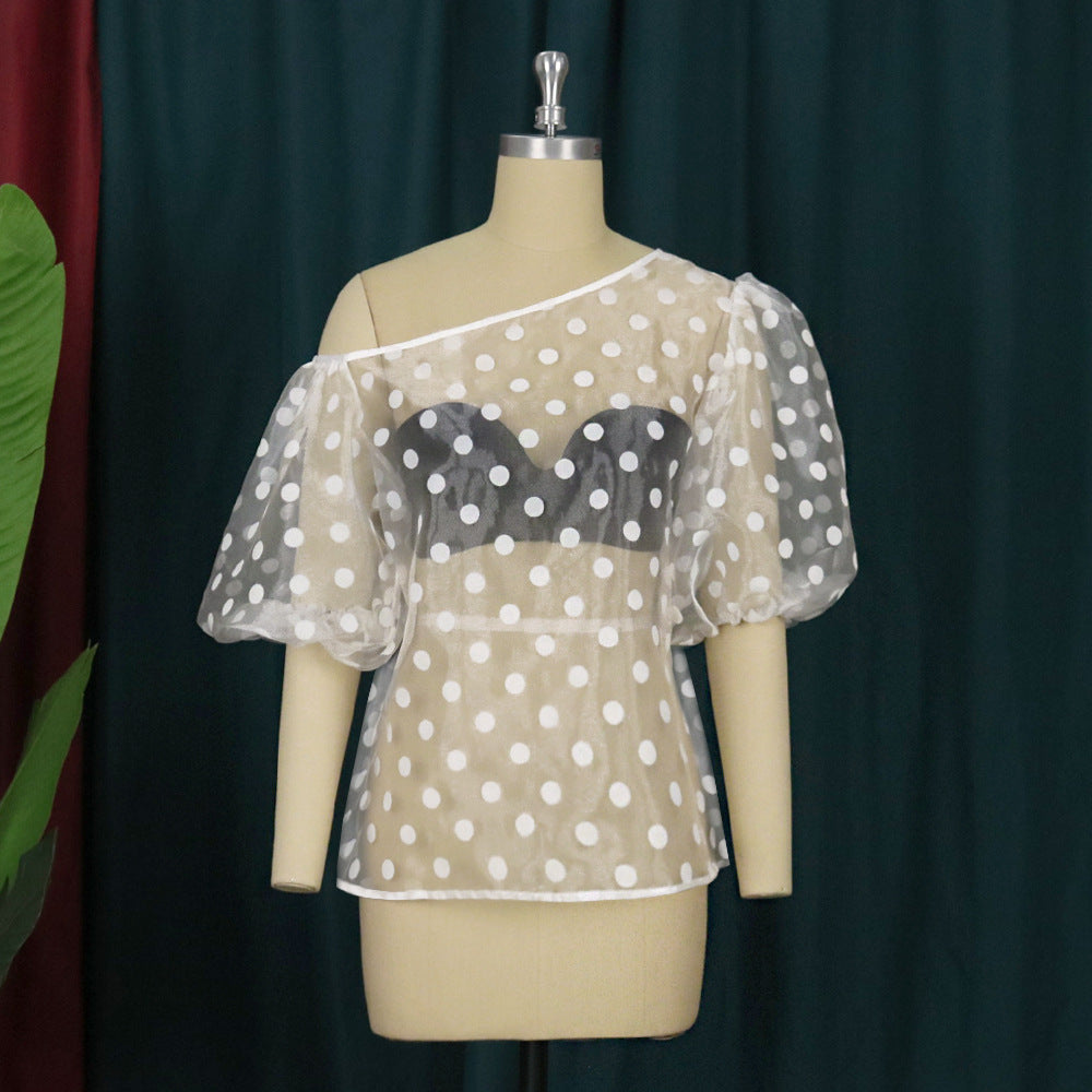 Blouse Femme Ludique avec design transparent de pois et manches bouffantes Mirla
