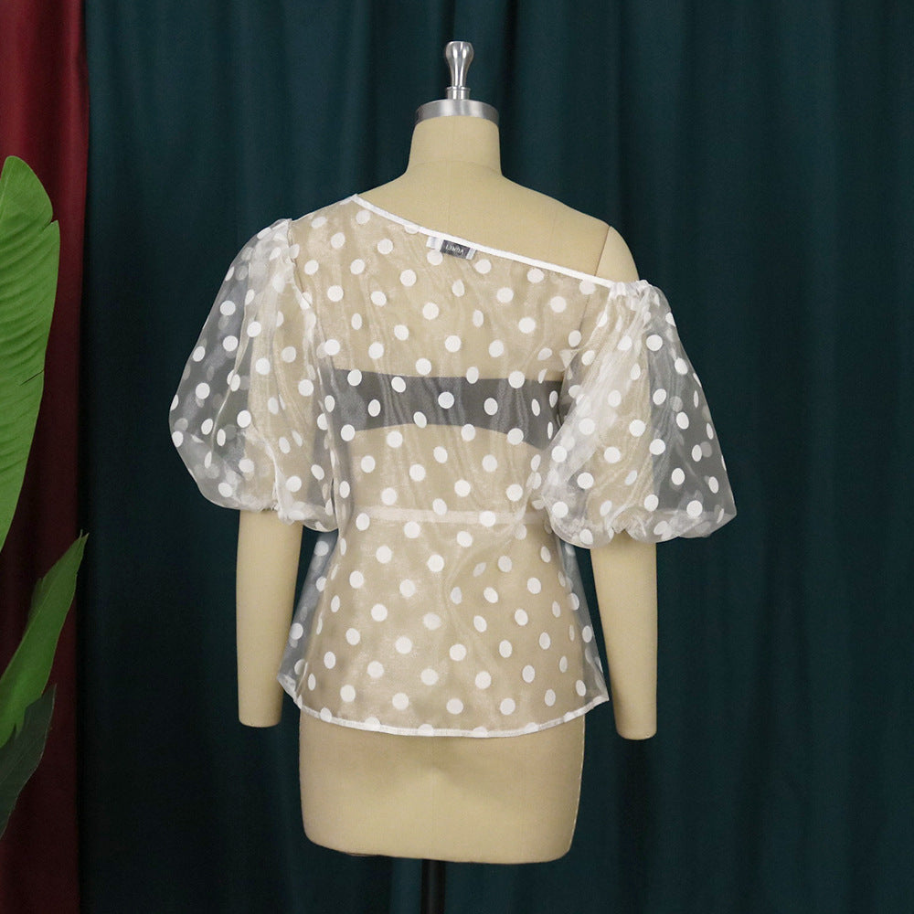 Blouse Femme Ludique avec design transparent de pois et manches bouffantes Mirla
