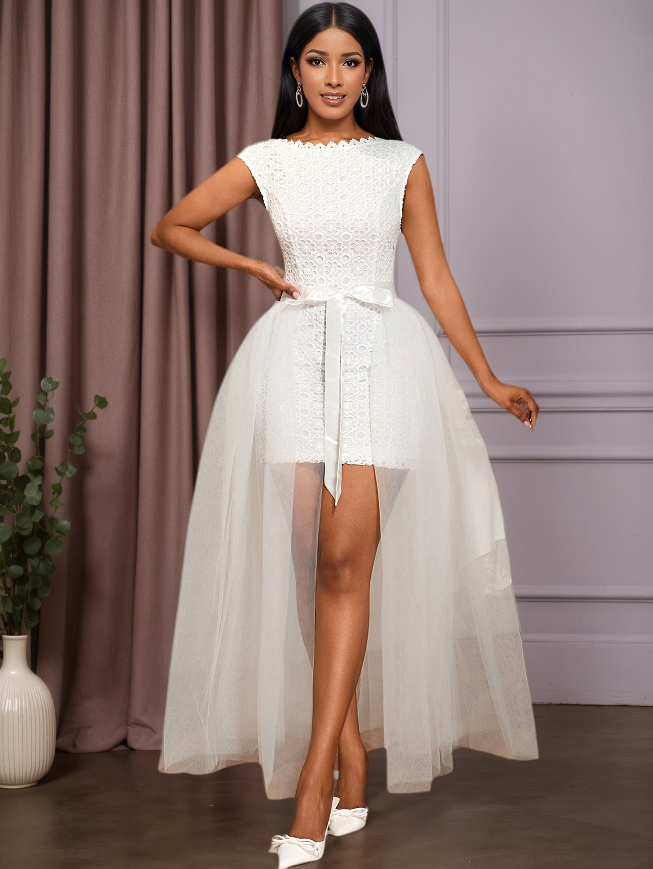 Robe de mariée midi pour femme avec haut décoré et sur-robe en tulle transparent Mirla