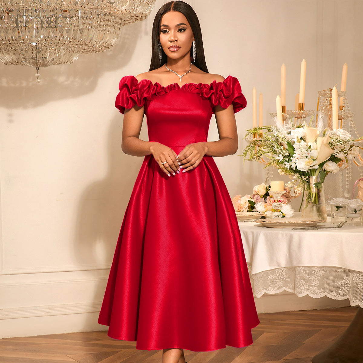 Robe Midi de Soirée Femme avec design sans bretelles et volants volumineux Mirla