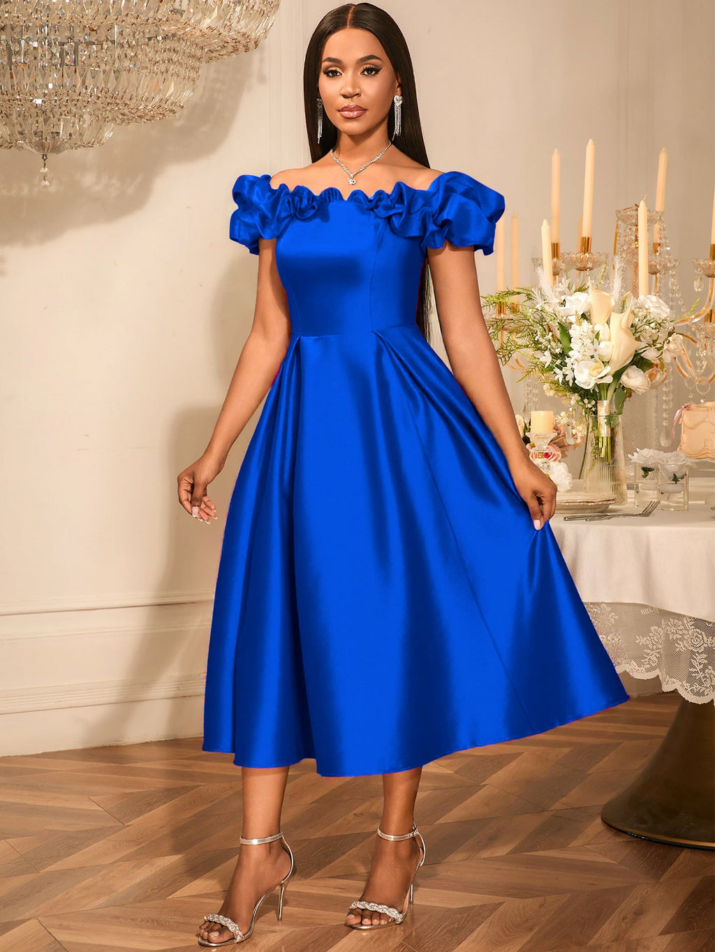 Robe Midi de Soirée Femme avec design sans bretelles et volants volumineux Mirla