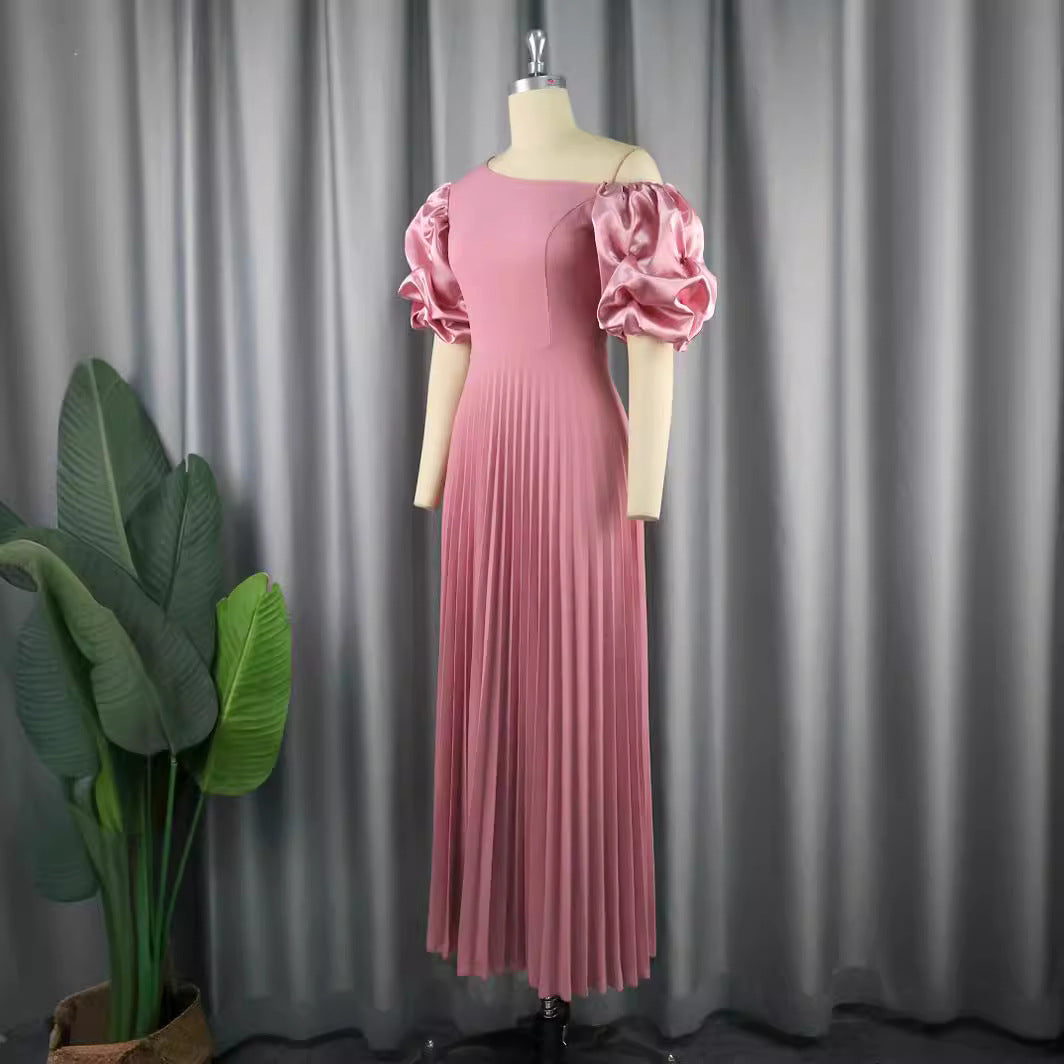 Robe maxi plissée pour femme avec haut asymétrique et manches bouffantes volumineuses Mirla