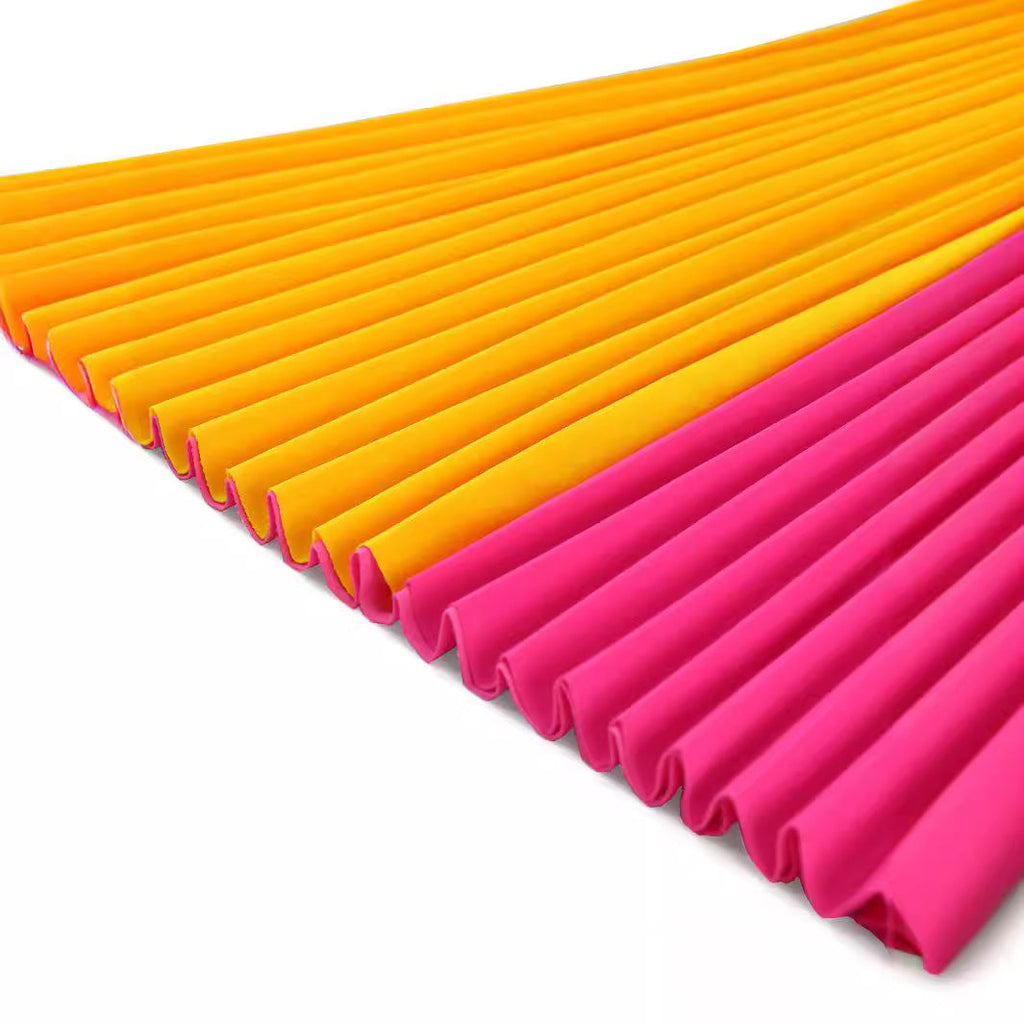 Robe plissée à col à revers et blocs de couleur contrastés Mirla