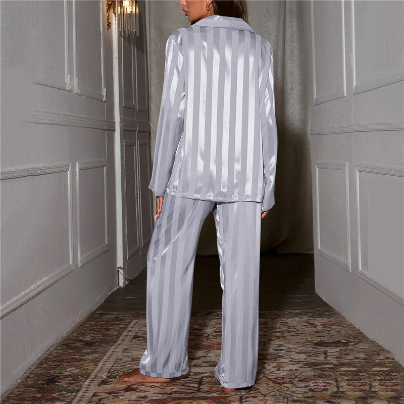 Silkig Lugn | Ensemble de Pyjama en Satin Élégant pour la Détente