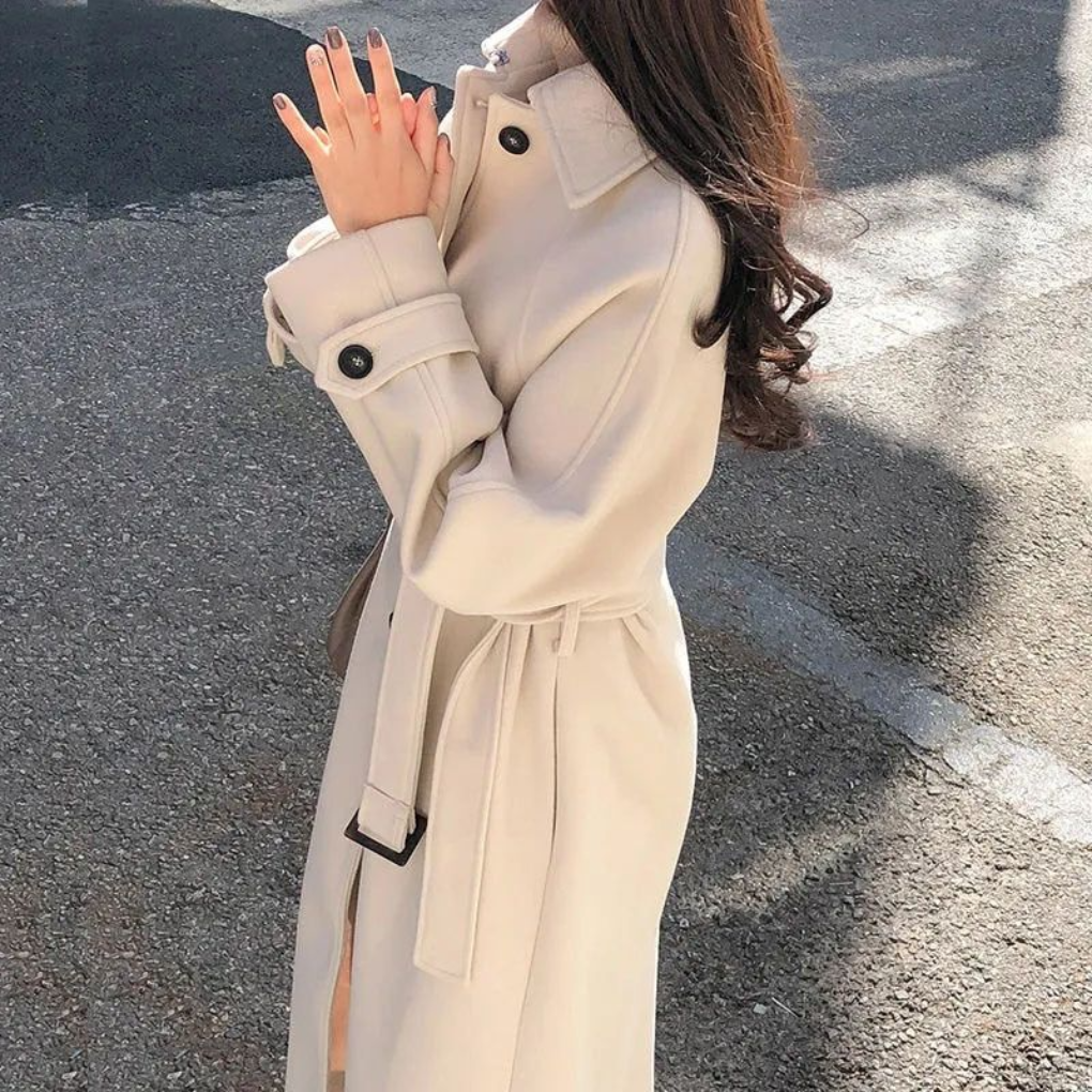 Manteau Long Femme avec Revers et Boutonnage