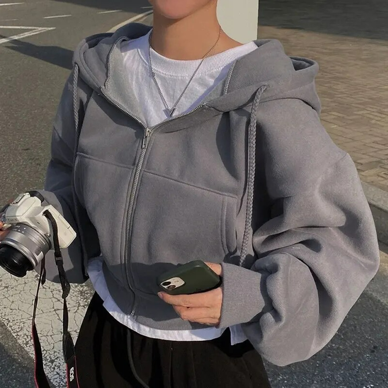 Veste à capuche oversized pour femmes avec fermeture éclair et poches