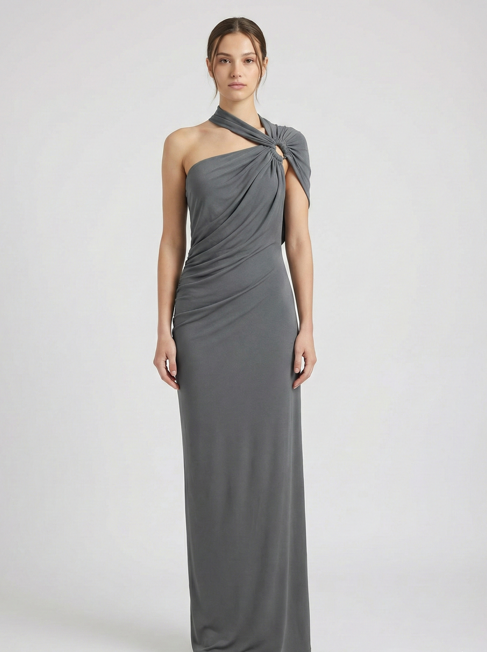 Robe Maxi Drapée à Épaule Unique avec Silhouette Sculptée