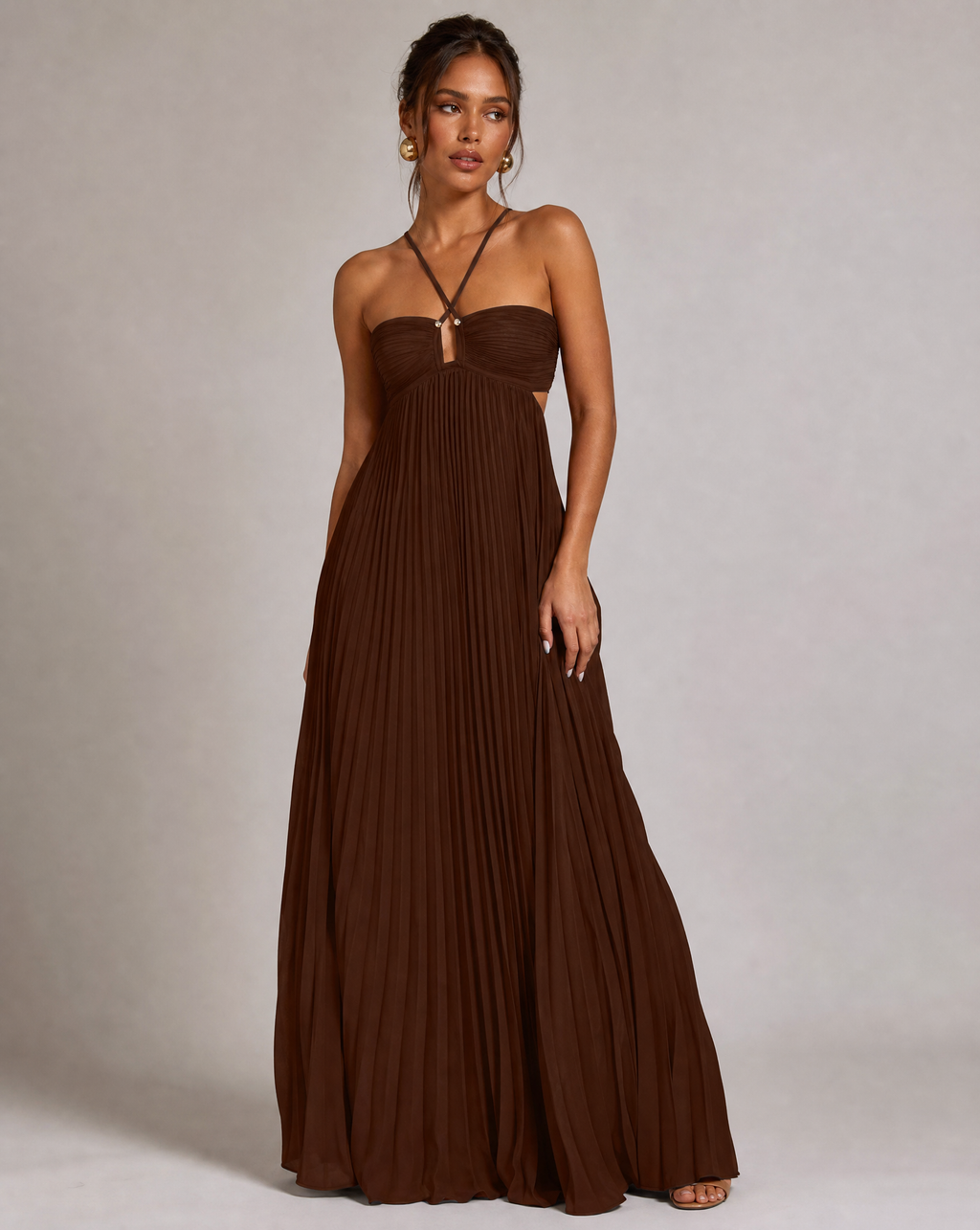 Robe Maxi à Col Halter Plissé avec Détail de Dos Ouvert