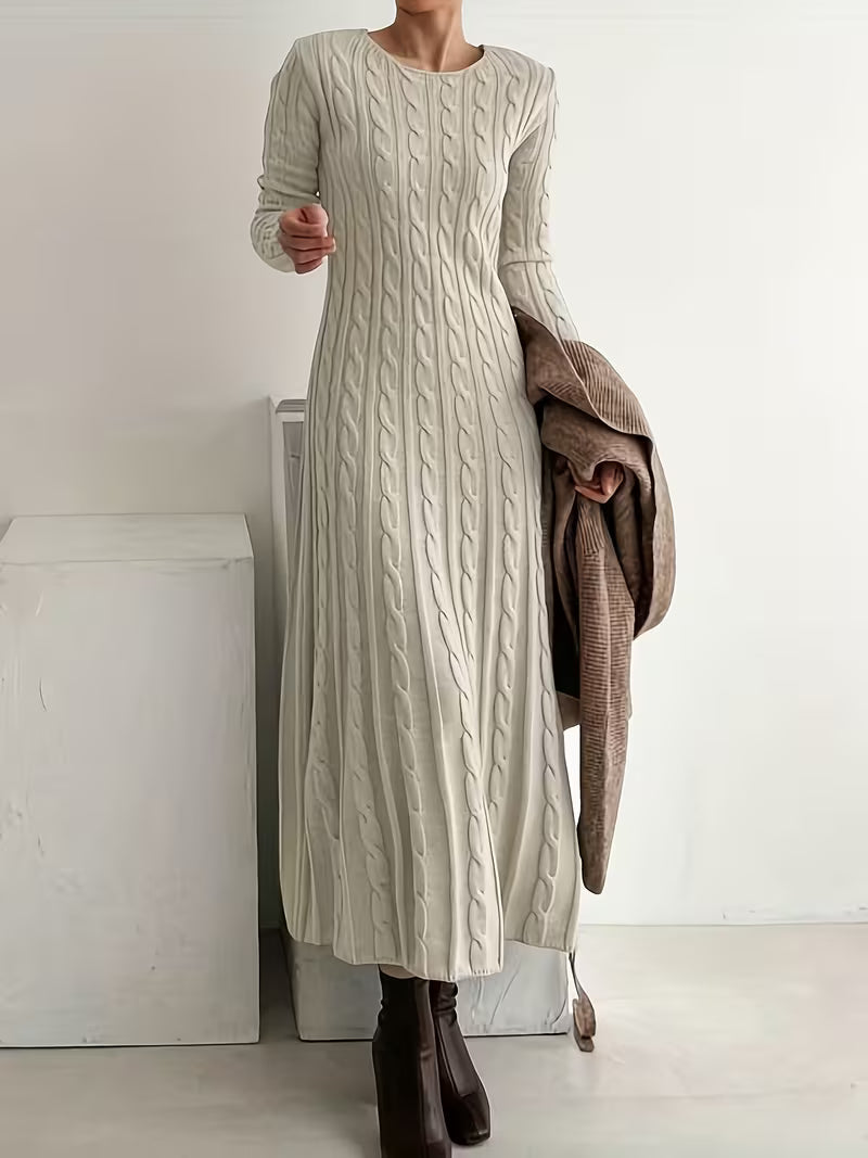 Améthyste | Robe maxi en tricot à col rond et manches longues pour femmes