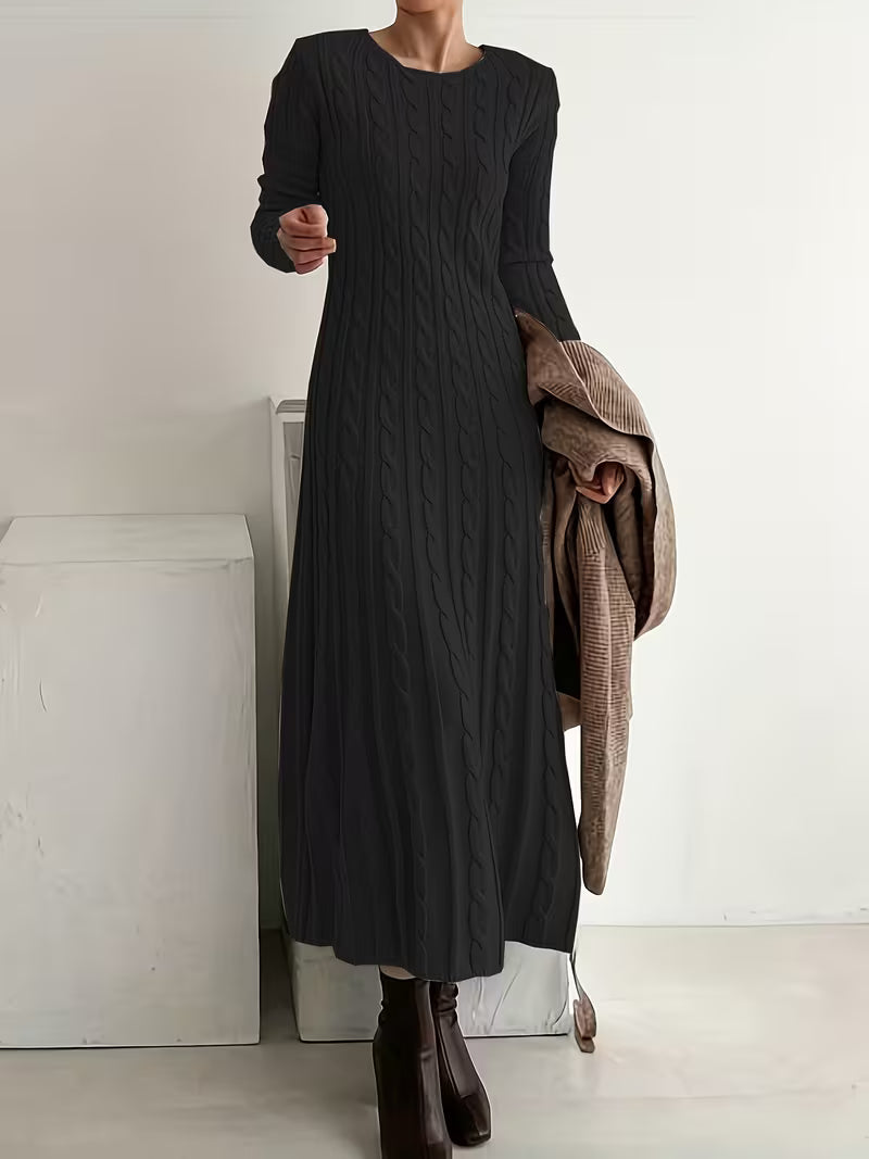 Améthyste | Robe maxi en tricot à col rond et manches longues pour femmes