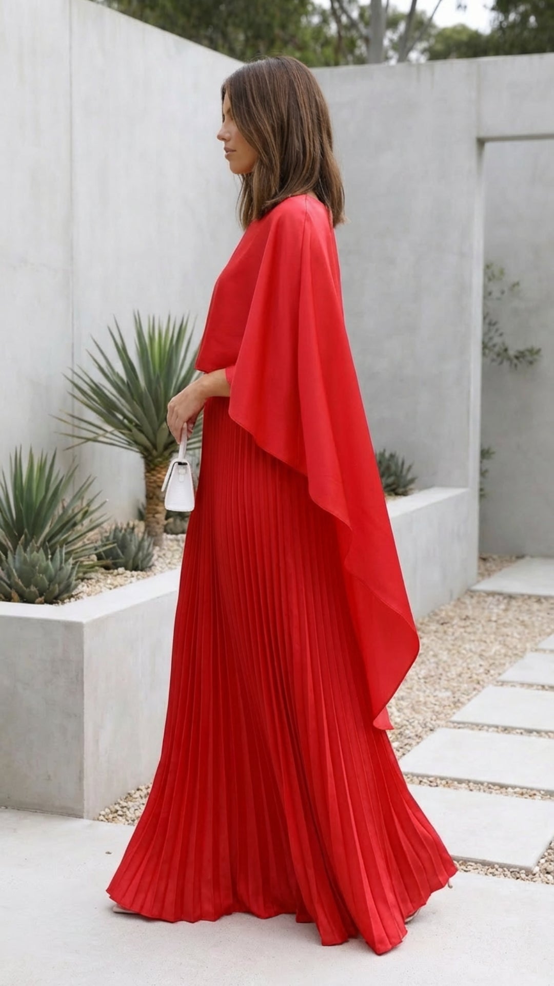 Aniya | Robe Maxi à Manches Longues en Cape pour Invitées de Mariage