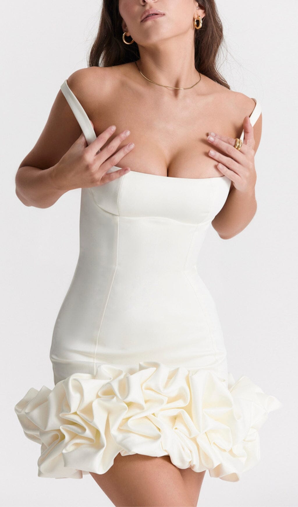 Annika | Robe de bal mini sans manches avec volants