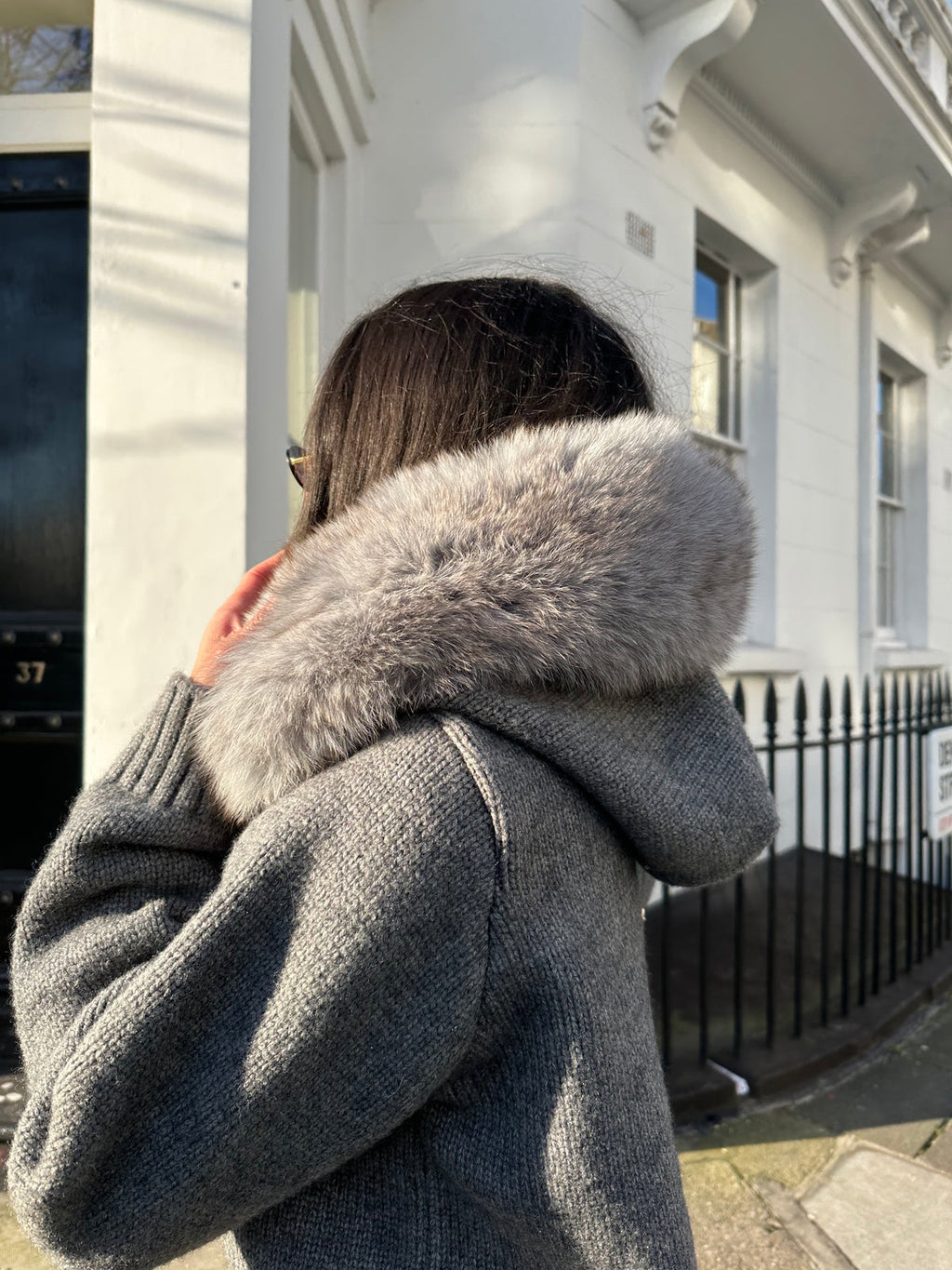 Aubri | Veste Tricotée à Capuche en Fourrure Synthétique pour Femmes