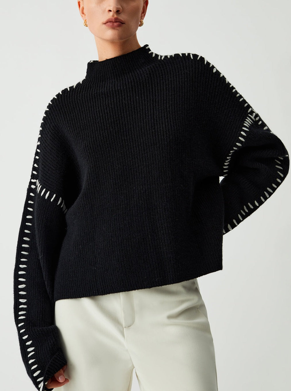 Blaise | Pull en tricot à col roulé à manches longues avec couture contrastée pour femmes