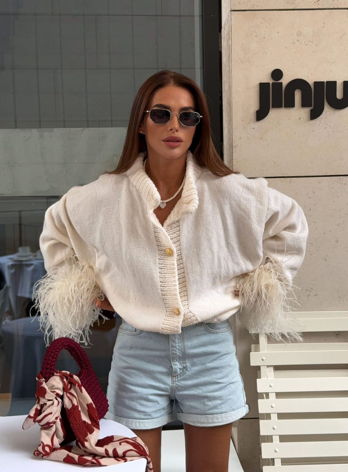 Britney | Cardigan long à manches longues en tricot avec encolure en V et boutons pour femmes