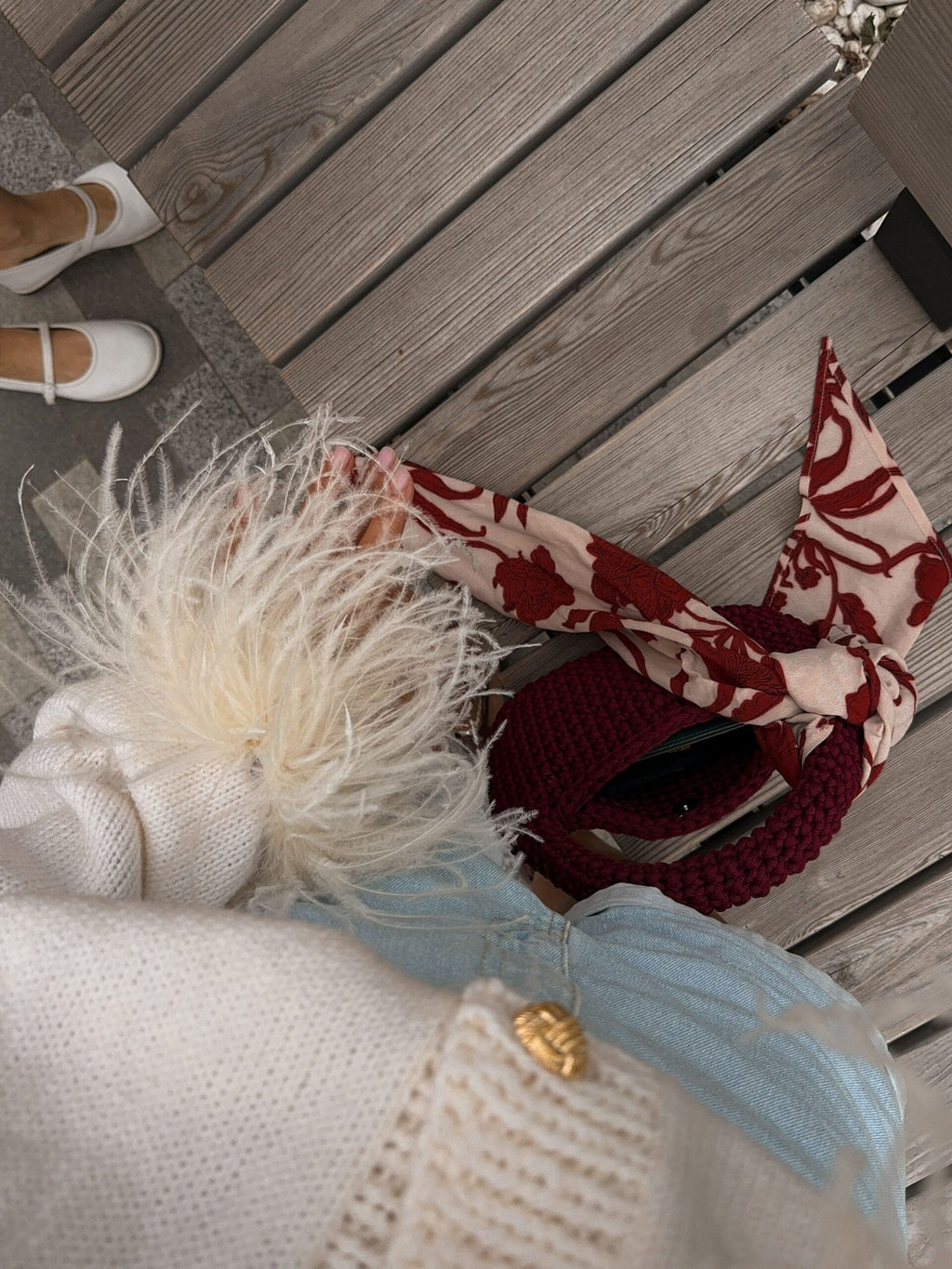 Britney | Cardigan long à manches longues en tricot avec encolure en V et boutons pour femmes