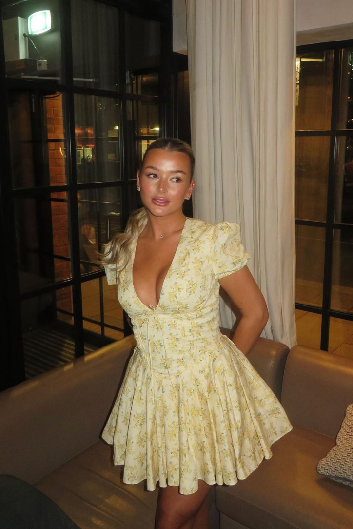 Bryanna | Robe Mini d'Été à Fleurs pour Femmes